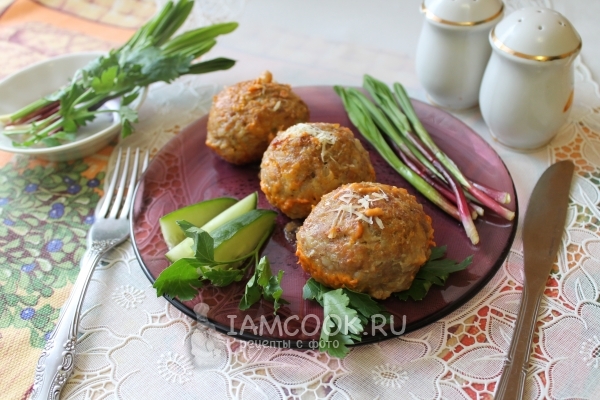 Готовые тефтели из свиного фарша с рисом