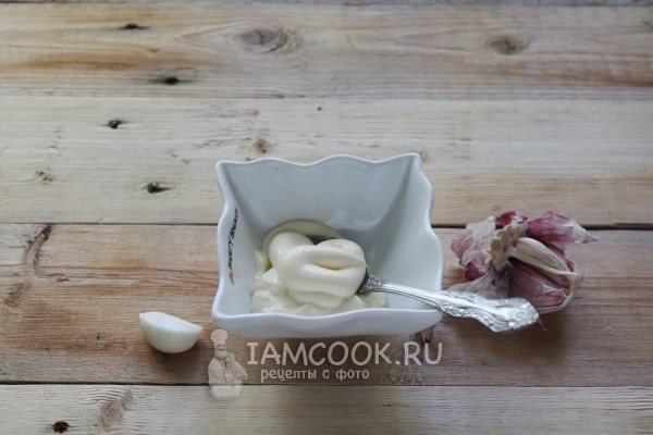 Почистить чеснок