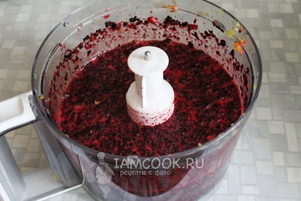 Измельчить ягоды