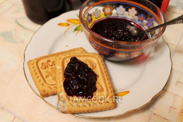 Фото варенья из черноплодной рябины с цитрусовыми