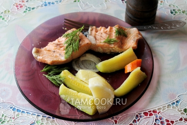 Рецепт семги на пару с овощами
