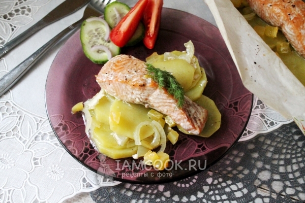 Кета с картошкой в духовке