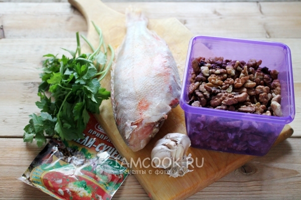 Ингредиенты для сациви из рыбы