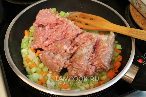 Добавить фарш