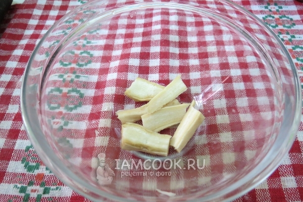 Порезать петрушку