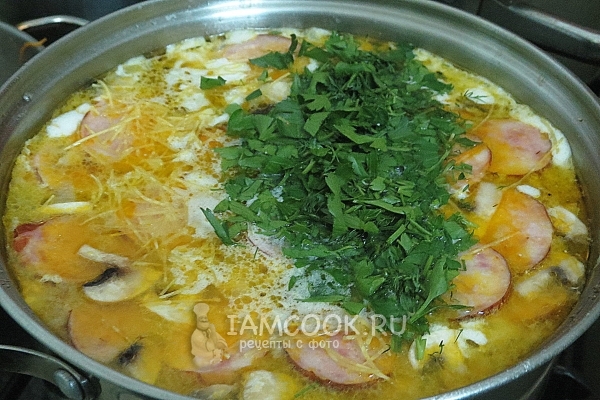 Положить зелень