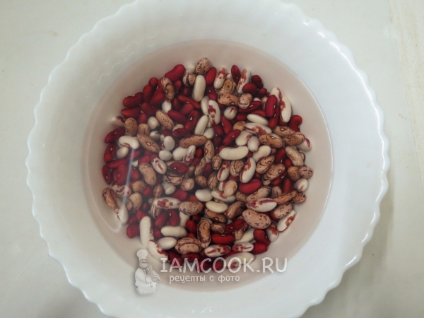 Замочили фасоль