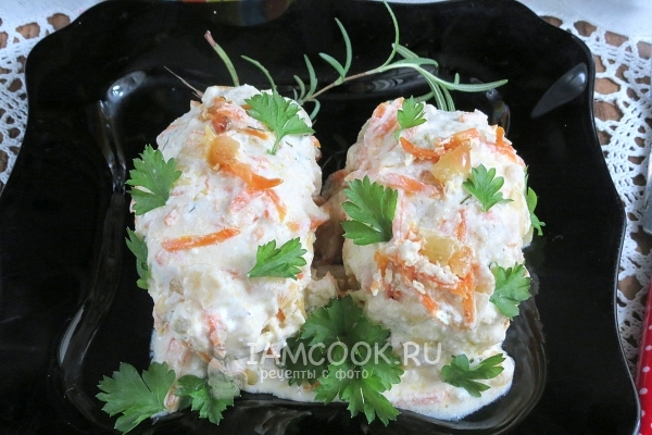 Фото ленивых голубцов в сметанном соусе в духовке