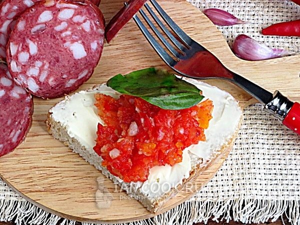 Хлеб с соусом