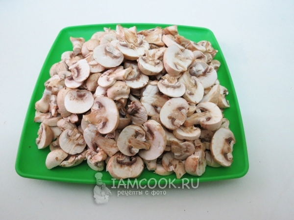 Порезать грибы