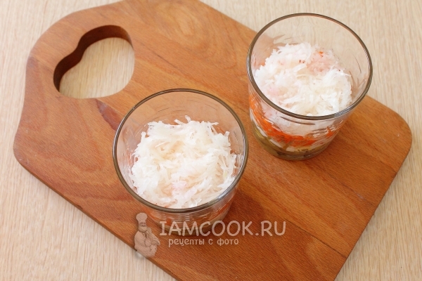 Выложить слой редьки