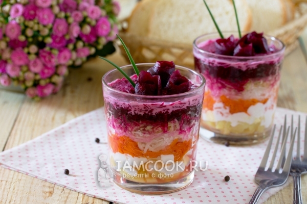 Фото овощного салата с редькой