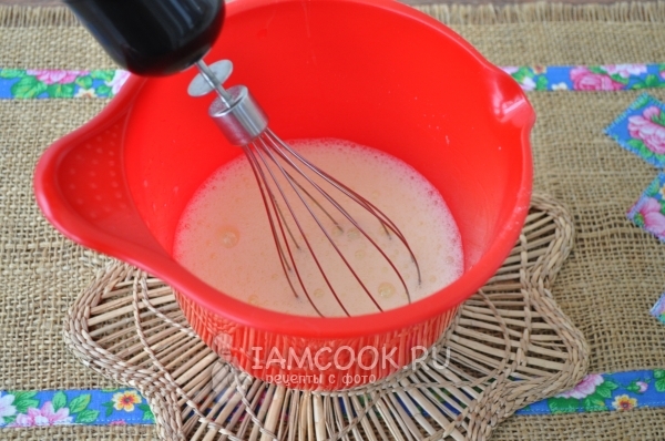 Взбить яйца