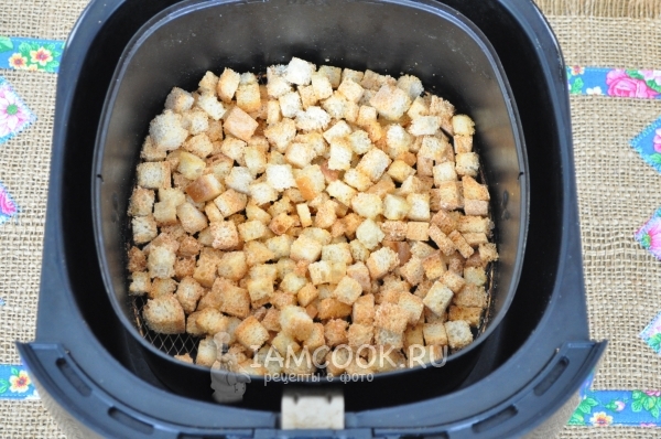 Подсушить сухарики