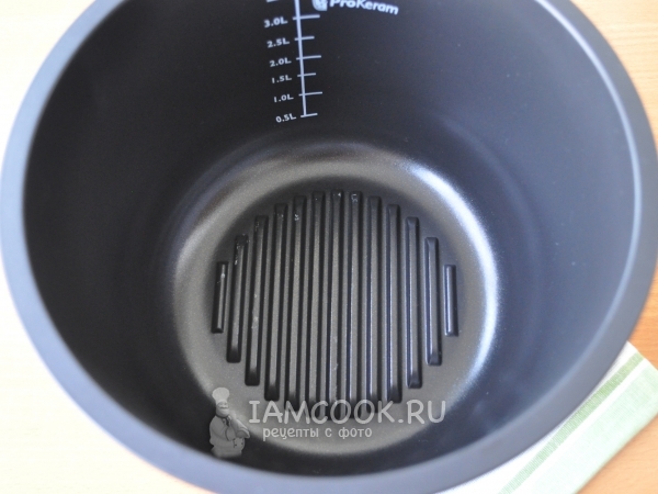 Подготовить мультиварку с рифленым дном