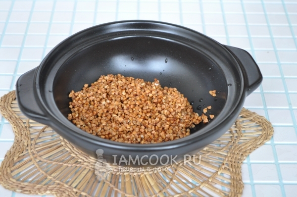 Промыть гречку