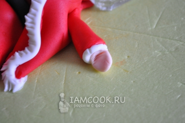 Сделать из розовой мастики ладошки