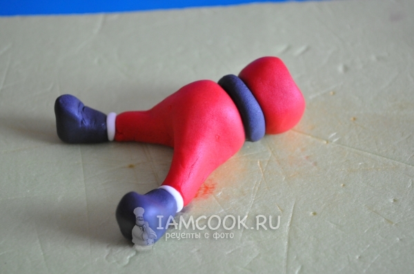 Слепить верхнюю часть туловища