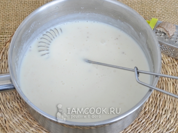 Влить молоко