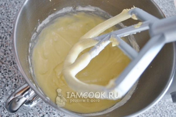 Взбить тесто