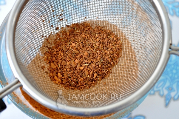 Просеять смесь