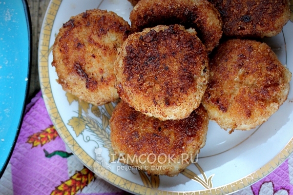 Рецепт котлет из щуки с салом