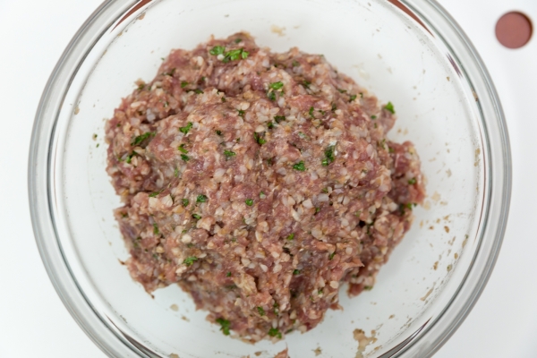 Размешать фарш