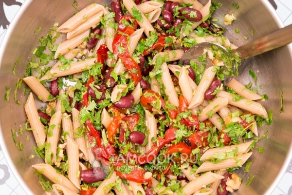 Размешать салат