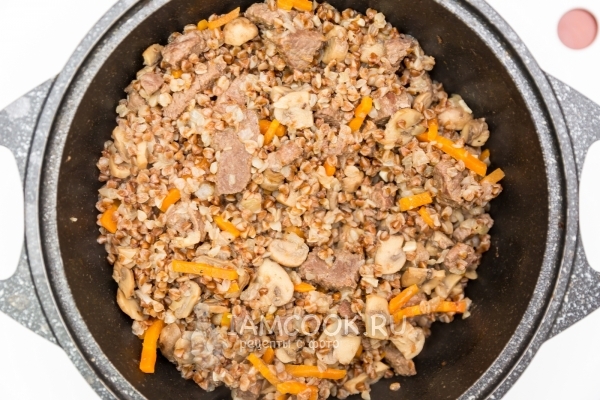 Рецепт гречки с мясом и грибами