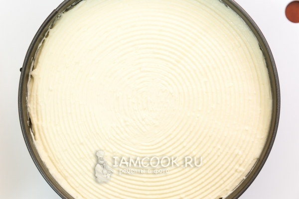 Разровнять творожную массу