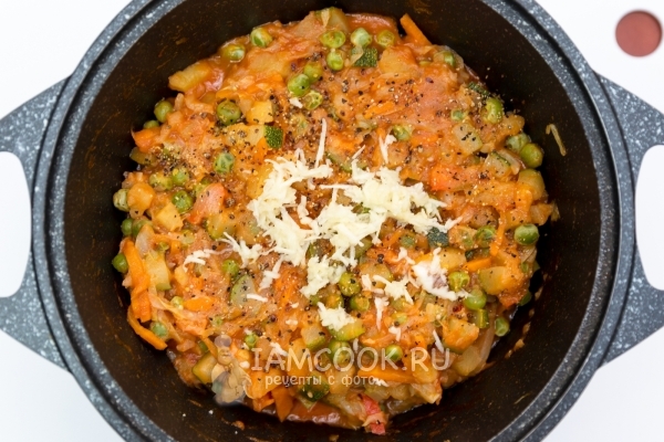 Добавить сыр и чеснок