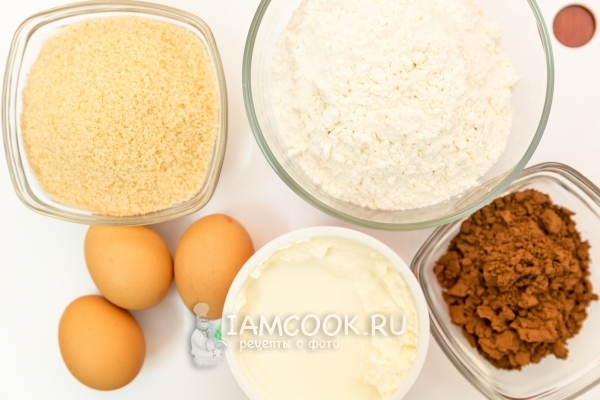 Ингредиенты для шоколадного кекса на сметане