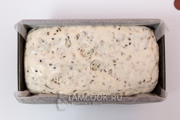 Печем быстрый пшеничный хлеб с кунжутом и льном