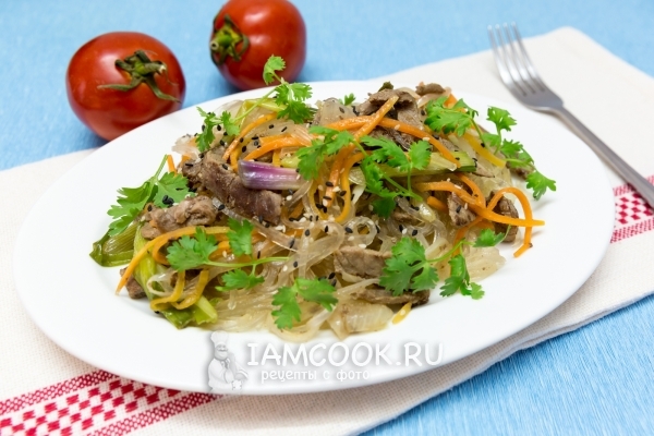 Фото фунчозы с говядиной и овощами