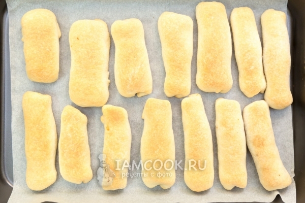 Рецепт постных рулетиков с орехами и яблоком