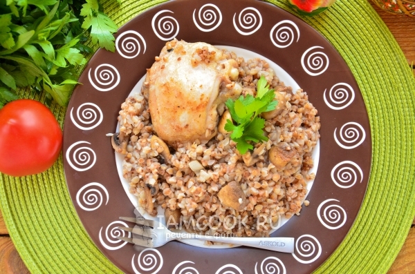 Рецепт гречки с курицей и грибами