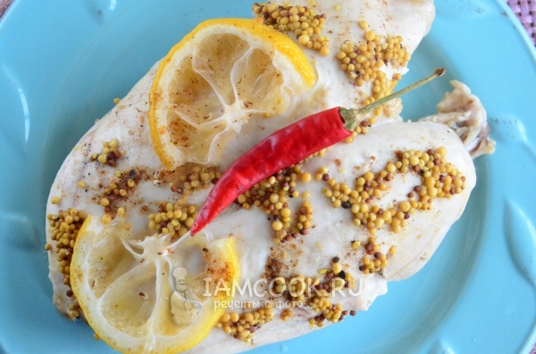 Рецепт запеченной куриной грудки с лимоном и розмарином