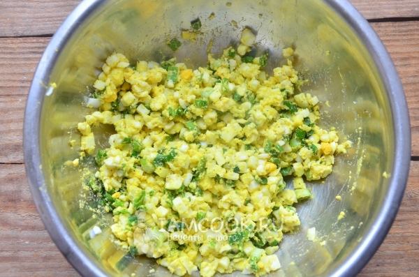 Размешать начинку