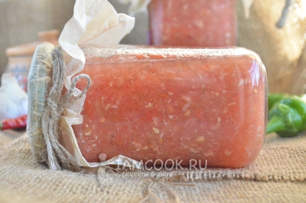 Рецепт хреновой закуски из помидоров с хреном и чесноком