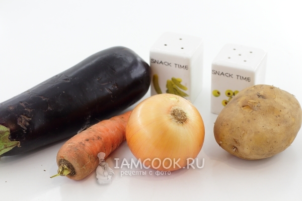 Ингредиенты для тушеной картошки с баклажанами