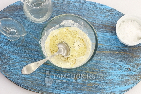 Влить водку