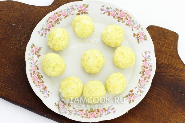 Скатать шарики