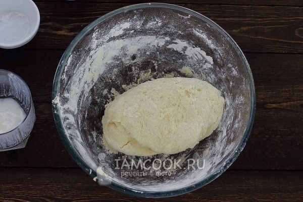 Замесить тесто