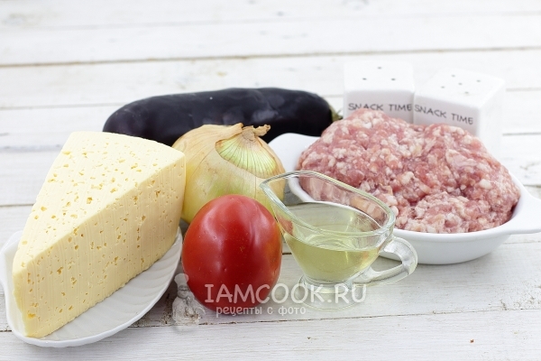Ингредиенты для запеканки из баклажанов с фаршем и помидорами в духовке