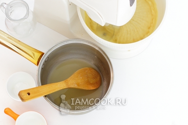 Всыпать в воду агар