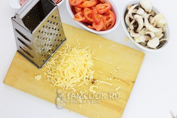 Натереть сыр