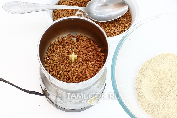 Измельчить гречку в кофемолке