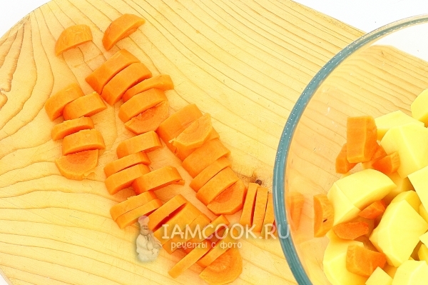 Порезать морковь