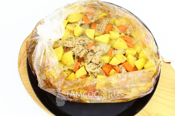 Рецепт свинины с картошкой в духовке в рукаве
