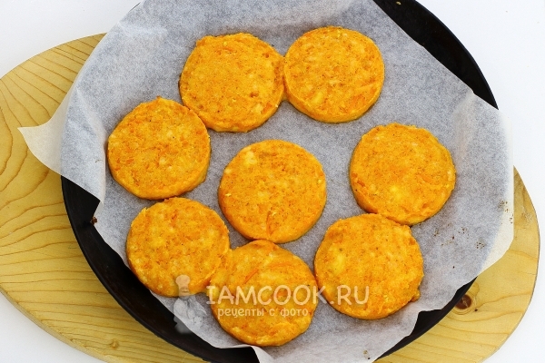 Рецепт морковных котлет в духовке